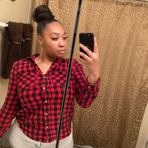 Meet your Posher, Nakiya